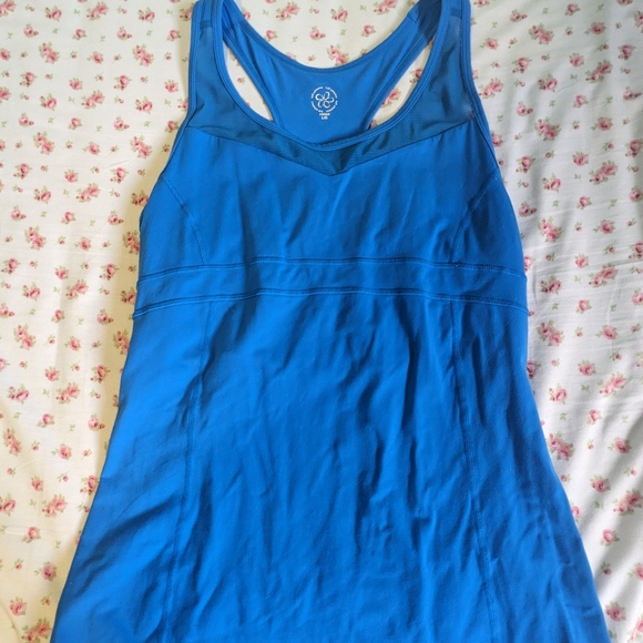 Women's Active wear tank top $16 OBO - Picture 9 of 9